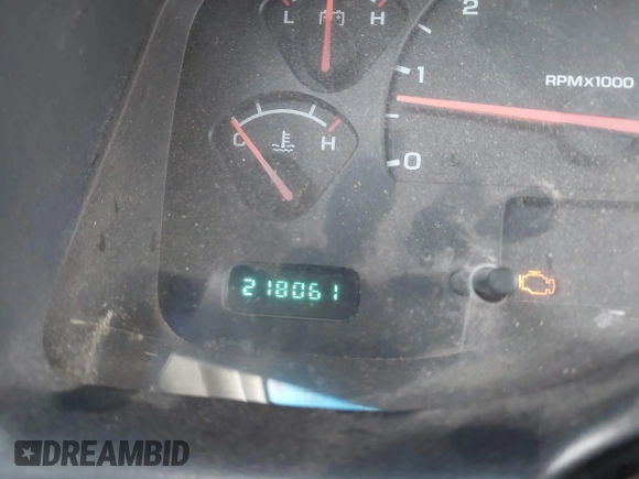 2003 Dodge Dakota SLT with VIN 1D7HG48N43S256520, listed as a IAAI auction lot 42111997 with 218,061 mi miles and . Bid and sale history available at carsss.com. Image 7.