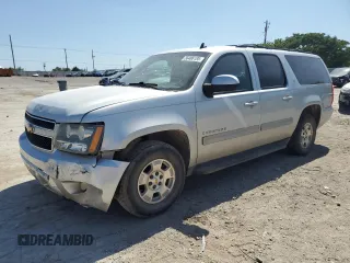 2010 Chevrolet Suburban LT with VIN 1GNUCJE07AR268765, listed as a Copart auction lot 56486185 with 237,731 mi miles and Clean title. Bid and sale history available at DreamBid. Image 1.