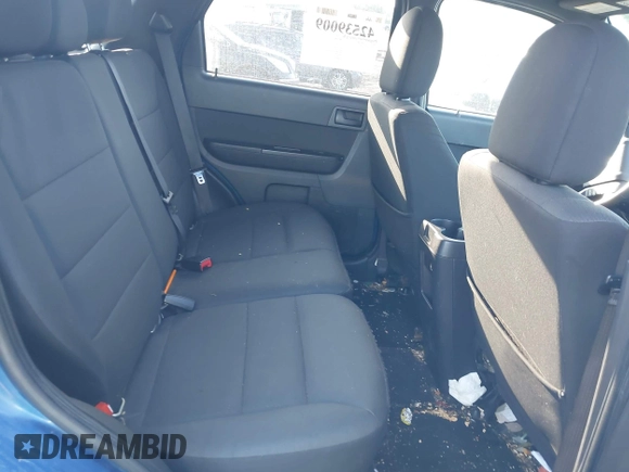 2012 Ford Escape XLT с VIN 1FMCU9DG0CKC22930, выставлен на аукционе IAAI как лот 42539009 с пробегом 141 806 миль миль и . История ставок и продаж доступна на DreamBid. Изображение 8.