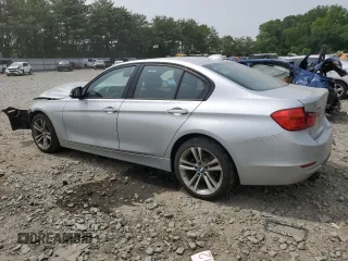 2013 BMW 3 Series 328i xDrive z VIN WBA3B3C57DJ811761, wystawiony jako Copart lot #60715455 z przebiegiem 111 198 mil mil oraz Szkoda całkowita • Salvage title. Historia ofert i sprzedaży dostępna na DreamBid. Obrazek 2.