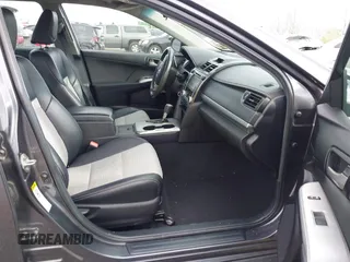 2014 Toyota Camry L with VIN 4T1BF1FK9EU818893, listed as a IAAI auction lot 42051996 with 125,924 mi miles. Bid and sale history available at carsss.com. Image 5.