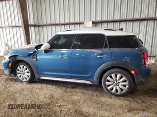 2021 MINI Countryman Oxford Edition with VIN WMZ23BR01M3M77118, listed as a Copart auction lot 66974374 with 36,401 mi miles and Salvage Title. Bid and sale history available at carsss.com. Image 2.