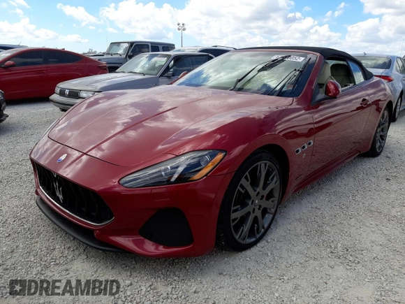 2018 Maserati GranTurismo Sport z VIN ZAM45VMAXJ0273429, wystawiony jako Copart lot #62010052 z przebiegiem 9 980 mil mil oraz . Historia ofert i sprzedaży dostępna na DreamBid. Obrazek 2.