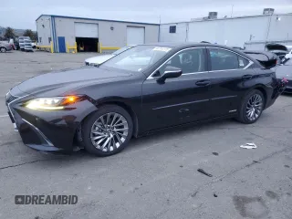 2021 Lexus ES 300h Luxury with VIN 58AEA1C13MU010134, listed as a Copart auction lot 44744175 with 177,938 mi miles and Salvage title. Bid and sale history available at DreamBid. Image 1.
