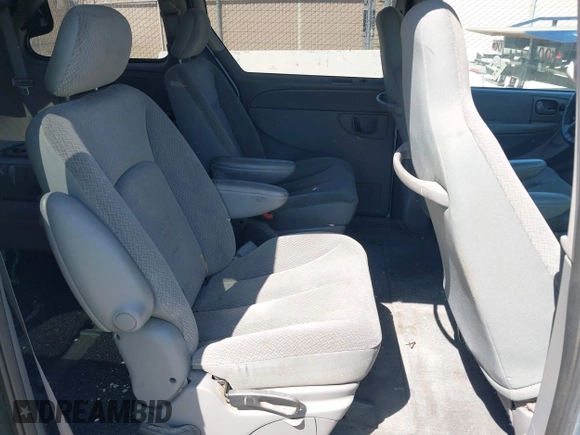 2005 Dodge Caravan SXT with VIN 1D4GP45R25B284206, listed as a IAAI auction lot 42548089 with 271,404 mi miles and . Bid and sale history available at DreamBid. Image 8.