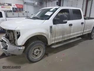 2022 Ford Super Duty F-250 SRW XL with VIN 1FT7W2B61NEE69151, listed as a IAAI auction lot 41552581 with 37,563 mi miles. Bid and sale history available at carsss.com. Image 18.