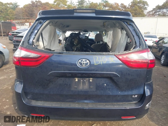 2020 Toyota Sienna LE Auto Access Seat with VIN 5TDKZ3DC5LS029855, listed as a IAAI auction lot 40682719 with Not provided miles and . Bid and sale history available at DreamBid. Image 15.