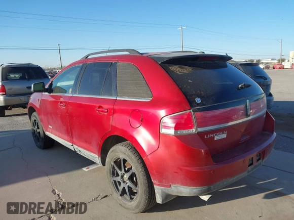 2008 Lincoln MKX with VIN 2LMDU68CX8BJ18199, listed as a IAAI auction lot 41835201 with 142,935 mi miles. Bid and sale history available at carsss.com. Image 5.