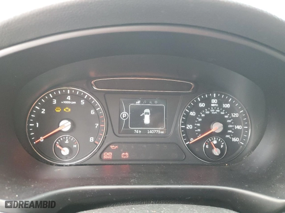 2017 Kia Sorento L with VIN 5XYPG4A31HG255174, listed as a Copart auction lot 85169244 with 140,773 mi miles and Clean Title. Bid and sale history available at carsss.com. Image 9.
