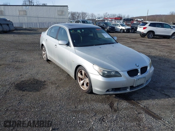 2006 BMW 5 Series 525i with VIN WBANE53586CK79763, listed as a IAAI auction lot 41376038 with 109,494 mi miles. Bid and sale history available at carsss.com. Image 1.