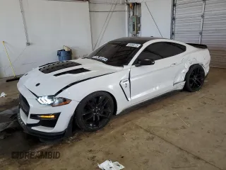 2019 Ford Mustang GT with VIN 1FA6P8CF8K5140233, listed as a Copart auction lot 58588275 with 43,265 mi miles and Salvage title. Bid and sale history available at DreamBid. Image 1.