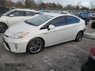 2013 Toyota Prius One with VIN JTDKN3DU3D1655603, listed as a Copart auction lot 82947084 with 107,601 mi miles and Clean Title. Bid and sale history available at DreamBid. Image 1.