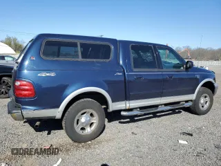 2003 Ford F-150 XLT with VIN 1FTRW08L33KB57468, listed as a Copart auction lot 53745075 with 233,797 mi miles and Clean Title. Bid and sale history available at carsss.com. Image 3.