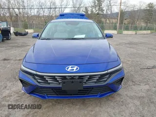 2024 Hyundai Elantra Limited with VIN KMHLP4DG9RU693398, listed as a IAAI auction lot 42081534 with 4,997 mi miles and . Bid and sale history available at carsss.com. Image 13.