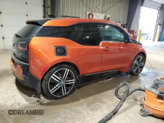 2015 BMW i3 с VIN WBY1Z4C54FV502402, выставлен на аукционе Copart как лот 43803475 с пробегом 50 802 миль миль и Списание • Salvage title. История ставок и продаж доступна на DreamBid. Изображение 3.