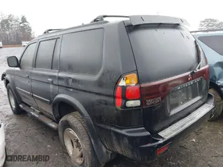 2000 Mitsubishi Montero Sport LS with VIN JA4LS31H6YP004497, listed as a IAAI auction lot 41403319 with 259,107 mi miles. Bid and sale history available at carsss.com. Image 3.