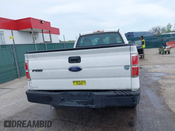 2014 Ford F-150 XL with VIN 1FTMF1CM0EKF70113, listed as a IAAI auction lot 41982424 with 150,007 mi miles. Bid and sale history available at carsss.com. Image 16.