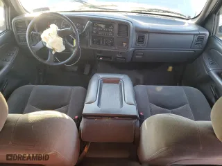 2004 Chevrolet Silverado 1500 LS with VIN 2GCEK19V441120544, listed as a Copart auction lot 48036395 with 209,971 mi miles and Salvage Title. Bid and sale history available at carsss.com. Image 8.