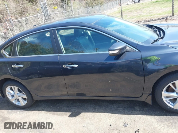 2013 Nissan Altima S with VIN 1N4AL3AP9DC207683, listed as a IAAI auction lot 41830499 with 111,884 mi miles and . Bid and sale history available at DreamBid. Image 13.