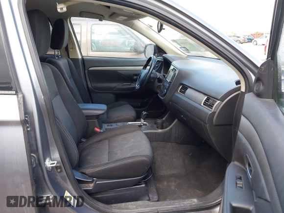 2016 Mitsubishi Outlander SE with VIN JA4AD3A32GZ018986, listed as a IAAI auction lot 42554985 with 177,402 mi miles and . Bid and sale history available at DreamBid. Image 5.