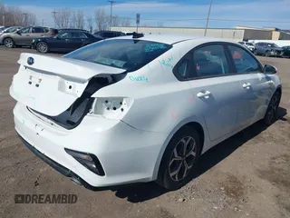 2019 Kia Forte LXS with VIN 3KPF24AD1KE098981, listed as a IAAI auction lot 41801267 with 53,055 mi miles. Bid and sale history available at carsss.com. Image 4.