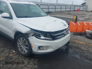 2012 Volkswagen Tiguan SEL with VIN WVGAV7AX0CW507942, listed as a IAAI auction lot 41854498 with 177,117 mi miles and . Bid and sale history available at DreamBid. Image 6.