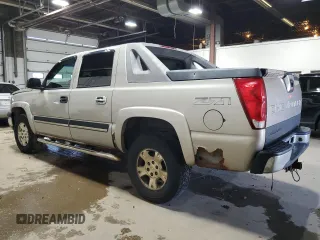2005 Chevrolet Avalanche Z71 с VIN 3GNEK12Z45G106995, выставлен на аукционе Copart как лот 66574805 с пробегом 198 229 миль миль и Чистый • Clean title. История ставок и продаж доступна на DreamBid. Изображение 2.
