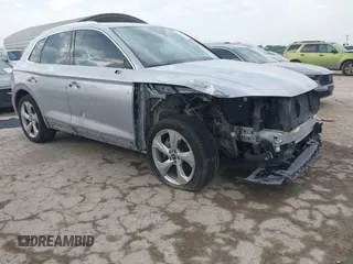2022 Audi Q5 S line Premium Plus z VIN WA1EAAFY5N2130318, wystawiony jako IAAI lot #42270301 z przebiegiem 51 782 mil mil oraz . Historia ofert i sprzedaży dostępna na DreamBid. Obrazek 1.