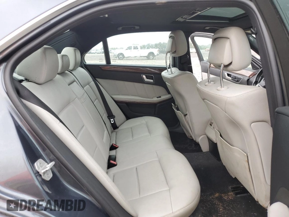 2013 Mercedes-Benz E-Class E 350 Luxury BlueTEC with VIN WDDHF2EB7DA712017, listed as a Copart auction lot 72958924 with 160,948 mi miles and Clean Title. Bid and sale history available at carsss.com. Image 10.