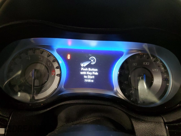2019 Chrysler 300 S z VIN 2C3CCABG2KH516027, wystawiony jako Copart lot #84686654 z przebiegiem 73 155 mil mil oraz Szkoda całkowita • Salvage title. Historia ofert i sprzedaży dostępna na DreamBid. Obrazek 9.