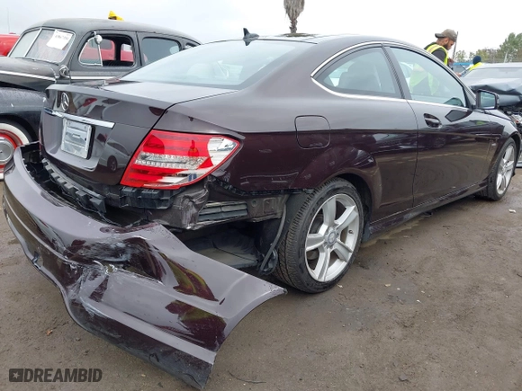 2012 Mercedes-Benz C-Class C 250 with VIN WDDGJ4HB7CF762175, listed as a IAAI auction lot 41888646 with 109,303 mi miles. Bid and sale history available at carsss.com. Image 4.