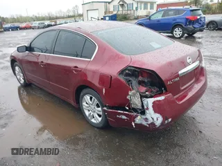 2010 Nissan Altima 2.5 S with VIN 1N4AL2AP0AN403814, listed as a IAAI auction lot 42006290 with 206,607 mi miles. Bid and sale history available at carsss.com. Image 3.
