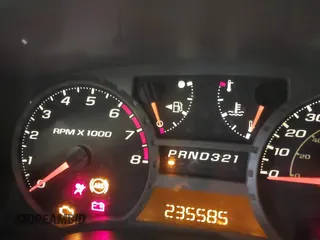 2005 Chevrolet Colorado LS ZQ8 z VIN 1GCCS196458238558, wystawiony jako IAAI lot #41641153 z przebiegiem 235 585 mil mil oraz . Historia ofert i sprzedaży dostępna na DreamBid. Obrazek 7.