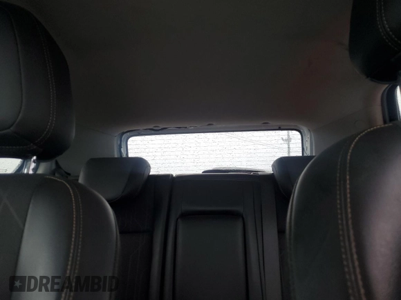 2022 Chevrolet Trax LT with VIN KL7CJPSM2NB548061, listed as a Copart auction lot 60250645 with 82,767 mi miles and Salvage title. Bid and sale history available at DreamBid. Image 10.