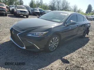 2019 Lexus ES 300h с VIN JTHB21B11K2024361, выставлен на аукционе Copart как лот 55085425 с пробегом 72 951 миль миль и Списание • Salvage title. История ставок и продаж доступна на DreamBid. Изображение 1.