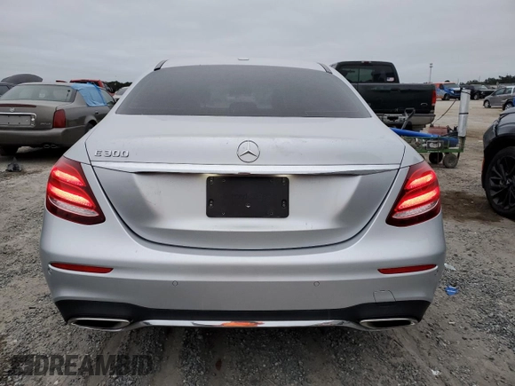 2018 Mercedes-Benz E-Class E 300 with VIN WDDZF4JB6JA486392, listed as a Copart auction lot 67290962 with 38,970 mi miles. Bid and sale history available at carsss.com. Image 6.