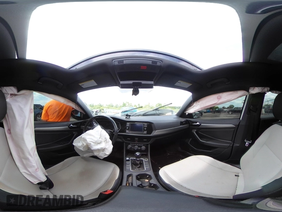 2020 Volkswagen Jetta S с VIN 3VWN57BUXLM036499, выставлен на аукционе IAAI как лот 42554913 с пробегом 110 621 миль миль и . История ставок и продаж доступна на DreamBid. Изображение 19.