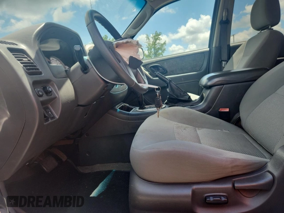 2006 Ford Escape XLT с VIN 1FMYU93116KA71488, выставлен на аукционе Copart как лот 57489755 с пробегом 197 006 миль миль и Списание • Salvage title. История ставок и продаж доступна на DreamBid. Изображение 7.