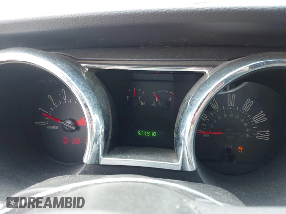 2007 Ford Mustang Deluxe with VIN 1ZVFT84N375235279, listed as a IAAI auction lot 42580211 with 57,791 mi miles and . Bid and sale history available at DreamBid. Image 7.