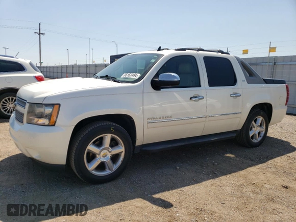 2011 Chevrolet Avalanche LTZ with VIN 3GNTKGE3XBG110045, listed as a Copart auction lot 66162484 with 191,508 mi miles and Salvage Title. Bid and sale history available at DreamBid. Image 1.