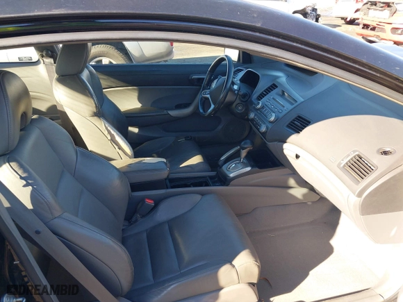 2008 Honda Civic Cpe EX-L with VIN 2HGFG12908H580575, listed as a IAAI auction lot 41579794 with 198,065 mi miles. Bid and sale history available at carsss.com. Image 5.
