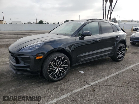 2023 Porsche Macan z VIN WP1AA2A50PLB16555, wystawiony jako Copart lot #60317825 z przebiegiem 17 755 mil mil oraz Szkoda całkowita • Salvage title. Historia ofert i sprzedaży dostępna na DreamBid. Obrazek 1.