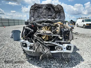 2012 Ford F-250 XL z VIN 1FT7W2BT5CEB28239, wystawiony jako Copart lot #57603985 z przebiegiem 348 663 mil mil oraz Nie do naprawy • Non repairable. Historia ofert i sprzedaży dostępna na DreamBid. Obrazek 5.