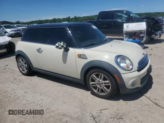 2011 MINI Hardtop with VIN WMWSU3C58BT182034, listed as a Copart auction lot 57964385 with 95,072 mi miles and Clean title. Bid and sale history available at DreamBid. Image 4.