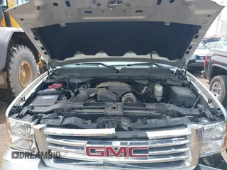 2010 GMC Sierra 1500 SLE z VIN 1GTSKVE30AZ167653, wystawiony jako IAAI lot #42085050 z przebiegiem 118 473 mil mil oraz . Historia ofert i sprzedaży dostępna na DreamBid. Obrazek 10.