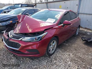 2018 Chevrolet Cruze LT with VIN 1G1BE5SM2J7105986, listed as a IAAI auction lot 41848216 with 189,988 mi miles. Bid and sale history available at carsss.com. Image 17.