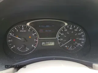 2013 Nissan Pathfinder SL with VIN 5N1AR2MM5DC684028, listed as a Copart auction lot 55998085 with 242,724 mi miles and Salvage title. Bid and sale history available at DreamBid. Image 9.