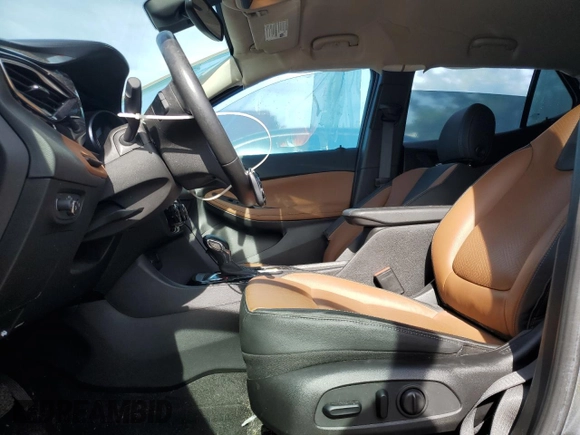 2022 Buick Encore GX Essence с VIN KL4MMFSL6NB007959, выставлен на аукционе Copart как лот 55528205 с пробегом 63 916 миль миль и Чистый • Clean title. История ставок и продаж доступна на DreamBid. Изображение 7.