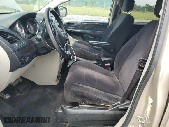 2013 Dodge Grand Caravan SE with VIN 2C4RDGBG2DR791593, listed as a Copart auction lot 51997165 with 84,959 mi miles and Salvage Title. Bid and sale history available at DreamBid. Image 7.