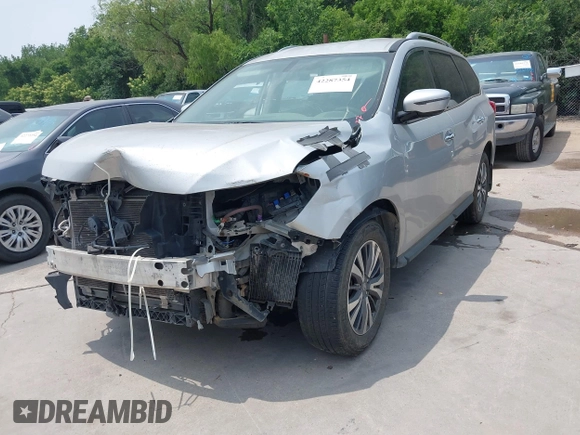 2017 Nissan Pathfinder SL z VIN 5N1DR2MN6HC631270, wystawiony jako IAAI lot #42287354 z przebiegiem 81 943 mil mil oraz . Historia ofert i sprzedaży dostępna na DreamBid. Obrazek 18.